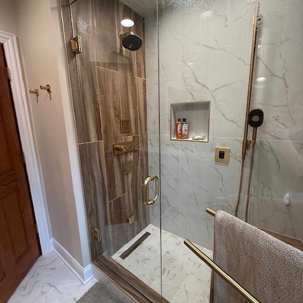 Twenty9, Inc - New steam shower in our "spa" bathroom. - General Contractors Near Me - Highland Park, Illinois Twenty9, Inc - New steam shower in our "spa" bathroom. - General Contractors Near Me - Highland Park, Illinois