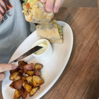 Plein Air Cafe & Eatery - Chorizo Burrito Breakfast - Cafes Near Me - Chicago, Illinois
