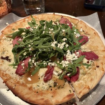 Hungry Brew Hops - Duck pizza - Gastropubs Near Me - Newmarket, Ontario