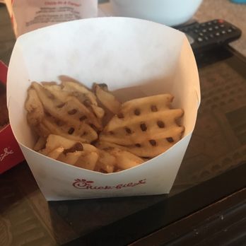 Chick-fil-A - This is what you get when you buy fries from this chic-fil-A half empty and soaked in grease - Fast Food Near Me - Surprise, Arizona Chick-fil-A - This is what you get when you buy fries from this chic-fil-A half empty and soaked in grease - Fast Food Near Me - Surprise, Arizona