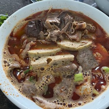 Pho Lee Hoa Phat 3 - Bún Bò Huế - Vietnamese Near Me - Vallejo, California