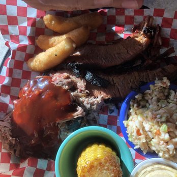 Bar-B-Que House - Barbeque Near Me - Surfside Beach, South Carolina