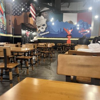 La Garnacha Que Apapacha - Empty restaurant - Tacos Near Me - Boise, Idaho