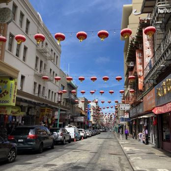 Dragon's Gate - Landmarks & Historical Buildings Near Me - San Francisco, California