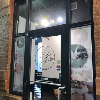 Cinnaholic - Desserts Near Me - Atlanta, Georgia