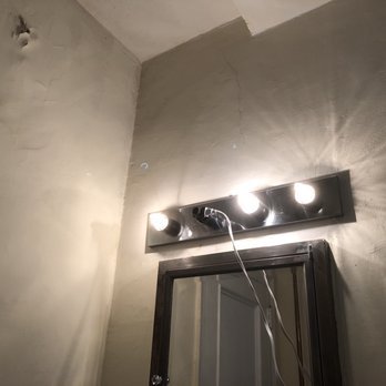 Barry W Rubin, MD PC - Bathroom walls - Doctors Near Me - Brooklyn, New York Barry W Rubin, MD PC - Bathroom walls - Doctors Near Me - Brooklyn, New York