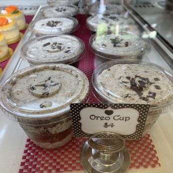 C'est Si Bon Bakery - Bakeries Near Me - San Jose, California