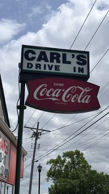 Carl’s Drive-In by null