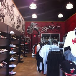 solefly store