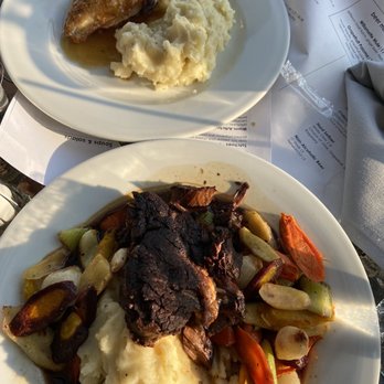Sweet Waters on the River - Pot roast and a curry soup - American Near Me - Eugene, Oregon