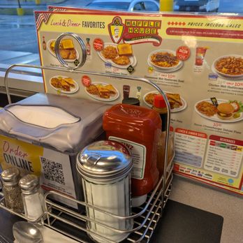 Waffle House - Waffle House, Thomson - Diners Near Me - Thomson, Georgia