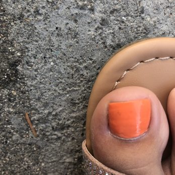 Bee Polished Nails & Spa - Black stain - Waxing Near Me - Upland, California Bee Polished Nails & Spa - Black stain - Waxing Near Me - Upland, California