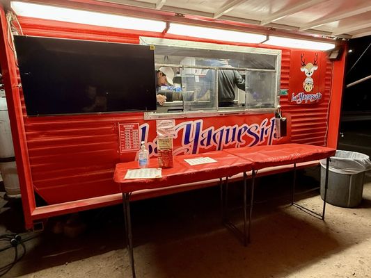 Hot Dogs La Yaquesita by null