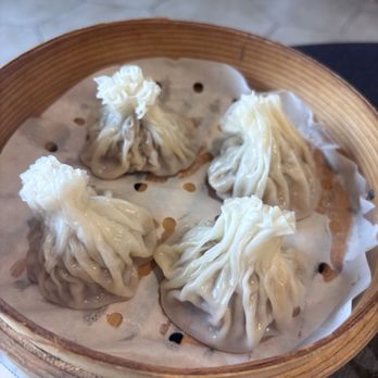 Linglong Soup Dumplings - beef shiumai - Dim Sum Near Me - Fountain Valley, California Linglong Soup Dumplings - beef shiumai - Dim Sum Near Me - Fountain Valley, California