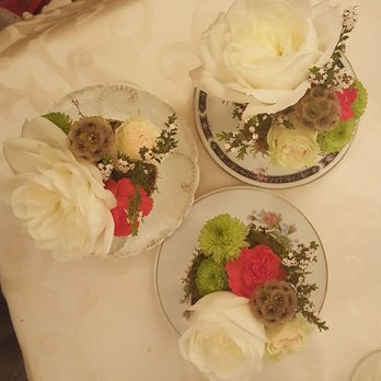 Krueger Floral and Gifts - tea cups with flowers - Florists Near Me - Schofield, Wisconsin