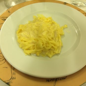 Alfredo alla Scrofa - Italian Near Me - Rome, RM