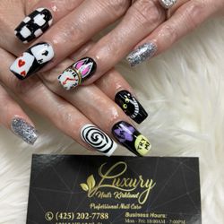 Luxury Nails Kirkland - Beautiful, luxury and elegant designed!