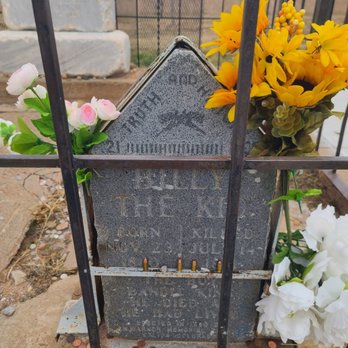 Billy The Kid Museum - Billy, the  kid grave. - Museums Near Me - Fort Sumner, New Mexico