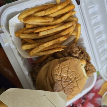 Rokstar Chicken Douglaston - French fries & kimchi chicken sandwich - Chicken Shop Near Me - Douglaston, New York