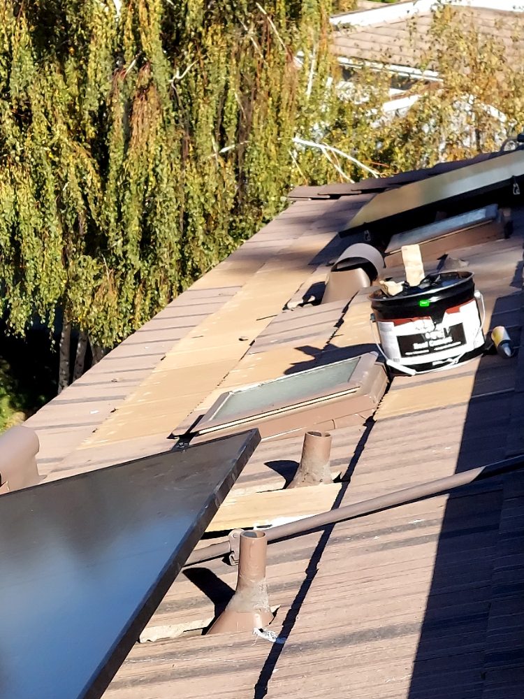 Slide of Huertas roofing