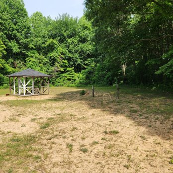Tails N Trails Dog Park - Dog Parks Near Me - Saugatuck, Michigan Tails N Trails Dog Park - Dog Parks Near Me - Saugatuck, Michigan