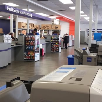 FedEx Office Print & Ship Center - Large office center - Printing Services Near Me - Bakersfield, California FedEx Office Print & Ship Center - Large office center - Printing Services Near Me - Bakersfield, California