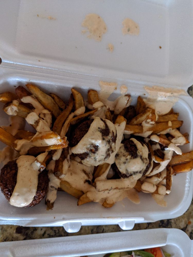 SHAWARMA QUEENZ Updated April 2024 39 Photos & 39 Reviews 305