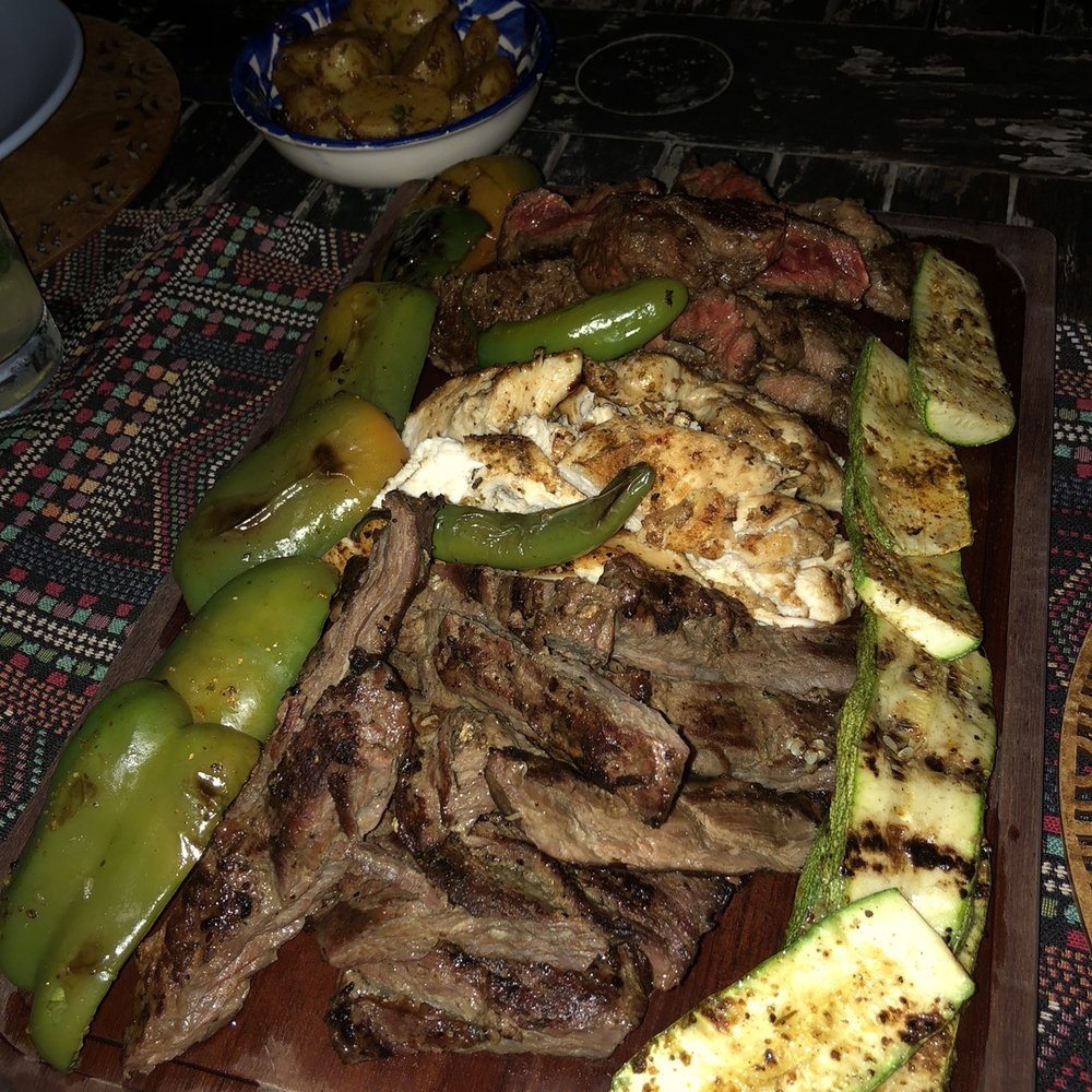 Serrano - Flank steak, chicken, Rib eye and grilled veggies and roasted potatoes - Steakhouses Near Me - Cabo San Lucas, BCS Serrano - Flank steak, chicken, Rib eye and grilled veggies and roasted potatoes - Steakhouses Near Me - Cabo San Lucas, BCS