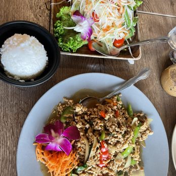 Andaman Thai - Papaya Salad, Coconut Rice, Thai Basil - Thai Near Me - Walnut Creek, California Andaman Thai - Papaya Salad, Coconut Rice, Thai Basil - Thai Near Me - Walnut Creek, California