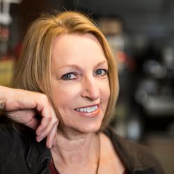 The Lost Canvas - Ginny Henson, Owner