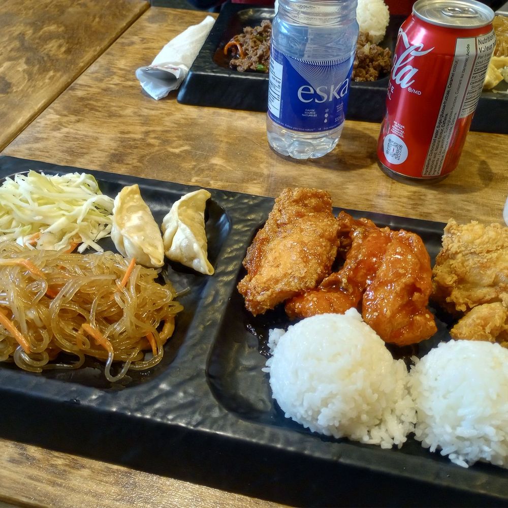 COQCOR - Fried chicken combo. $16.99. I asked for no sesame seeds. They accommodated but forgot that one of the chicken sauces has sesame seeds. - Korean Near Me - Montreal, Quebec COQCOR - Fried chicken combo. $16.99. I asked for no sesame seeds. They accommodated but forgot that one of the chicken sauces has sesame seeds. - Korean Near Me - Montreal, Quebec