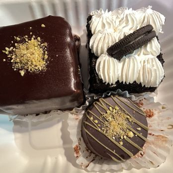 Falafel House Bakery & Grill - Dessert - Falafel Near Me - Buffalo, New York