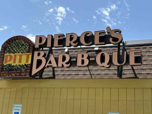 Pierce's Pitt Bar-B-Que by null