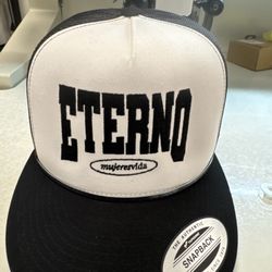 Ez2prints - Embroidery hats for church Iglesia Vida