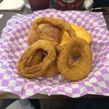 The Huckleberry Patch - Onion rings - Desserts Near Me - Hungry Horse, Montana