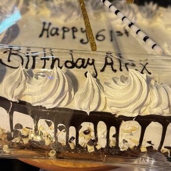 Albertsons - Tres Leches cake - Grocery Near Me - Upland, California