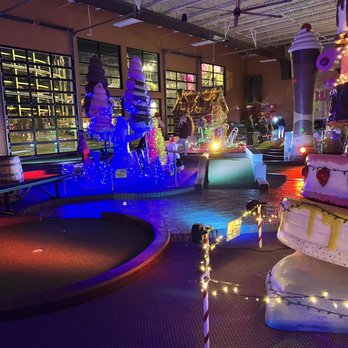 Crave Golf Club - Indoor golf course - Mini Golf Near Me - Pigeon Forge, Tennessee Crave Golf Club - Indoor golf course - Mini Golf Near Me - Pigeon Forge, Tennessee