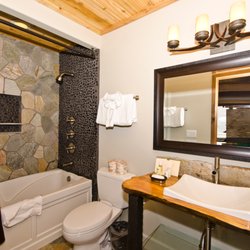 Village Treehouse-II - Master Bath - Local Wood, Jacuzzi Tub