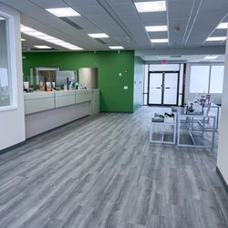 Green Dragon Cannabis - Green Dragon Cannabis Dispensary in Inverness, FL interior