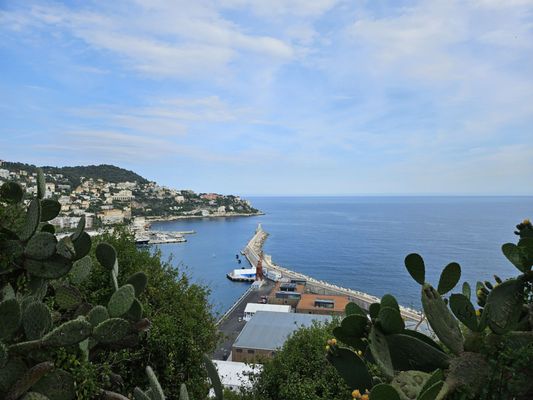 Colline du Château by null