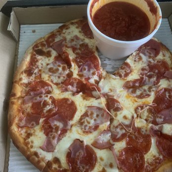 DiCicco's - Pizza - small pepperoni and Canadian bacon, with a side of their amazing marinara for dipping. It's huge! - Italian Near Me - Fresno, California DiCicco's - Pizza - small pepperoni and Canadian bacon, with a side of their amazing marinara for dipping. It's huge! - Italian Near Me - Fresno, California