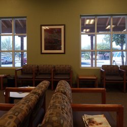 Tucson Central Pediatrics - Fresh and clean with a childrens trade library area.