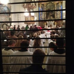 Kirche Ober St. Veit - Celebrazione Pasquale