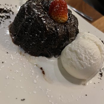 Ecco - Lava cake - Italian Near Me - Trumbull, Connecticut Ecco - Lava cake - Italian Near Me - Trumbull, Connecticut
