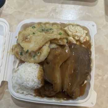 Lucky Box BBQ & Sushi  - Garlic fish filet and roast pork - Fast Food Near Me - Ewa Beach, Hawaii