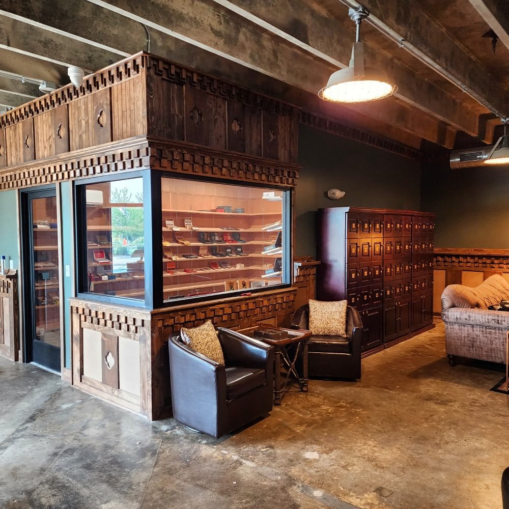 Social spots from Top Leaf Cigar Lounge