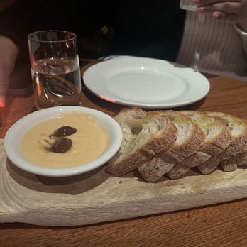Anassa Taverna NYC - Complimentary Bread and Hummus - Greek Near Me - New York, New York