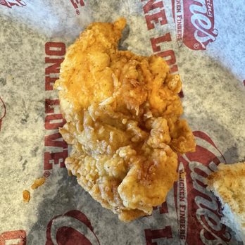 Raising Cane's Chicken Fingers - Chicken Shop Near Me - Roseville, California Raising Cane's Chicken Fingers - Chicken Shop Near Me - Roseville, California