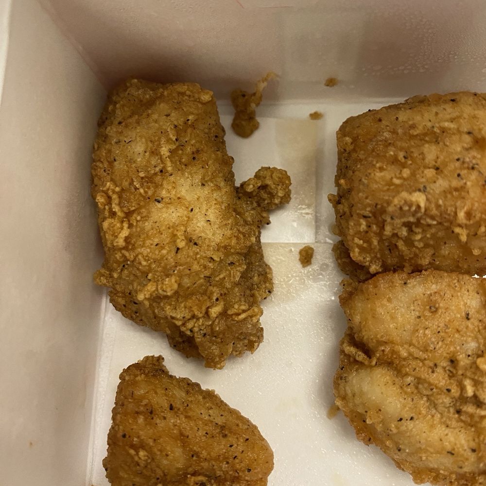 Smallest and biggest "nugget". They're more like mini bites. Smallest and biggest "nugget". They're more like mini bites.