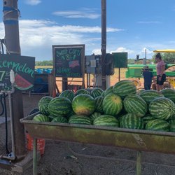 Hauser & Hauser Farm - Delicious watermelon